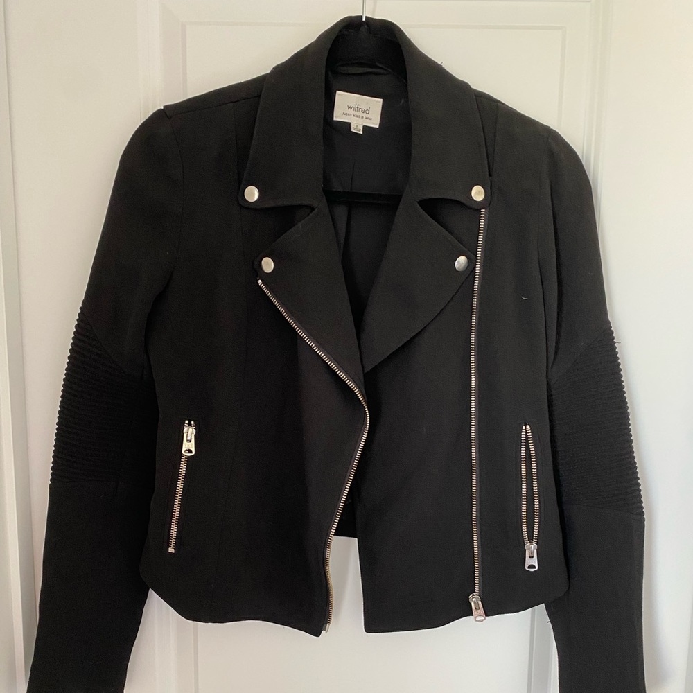 Wilfred Shirt Jacket | S 2 | Layered Zippers and Collar | Ribbed Elbow | Black
